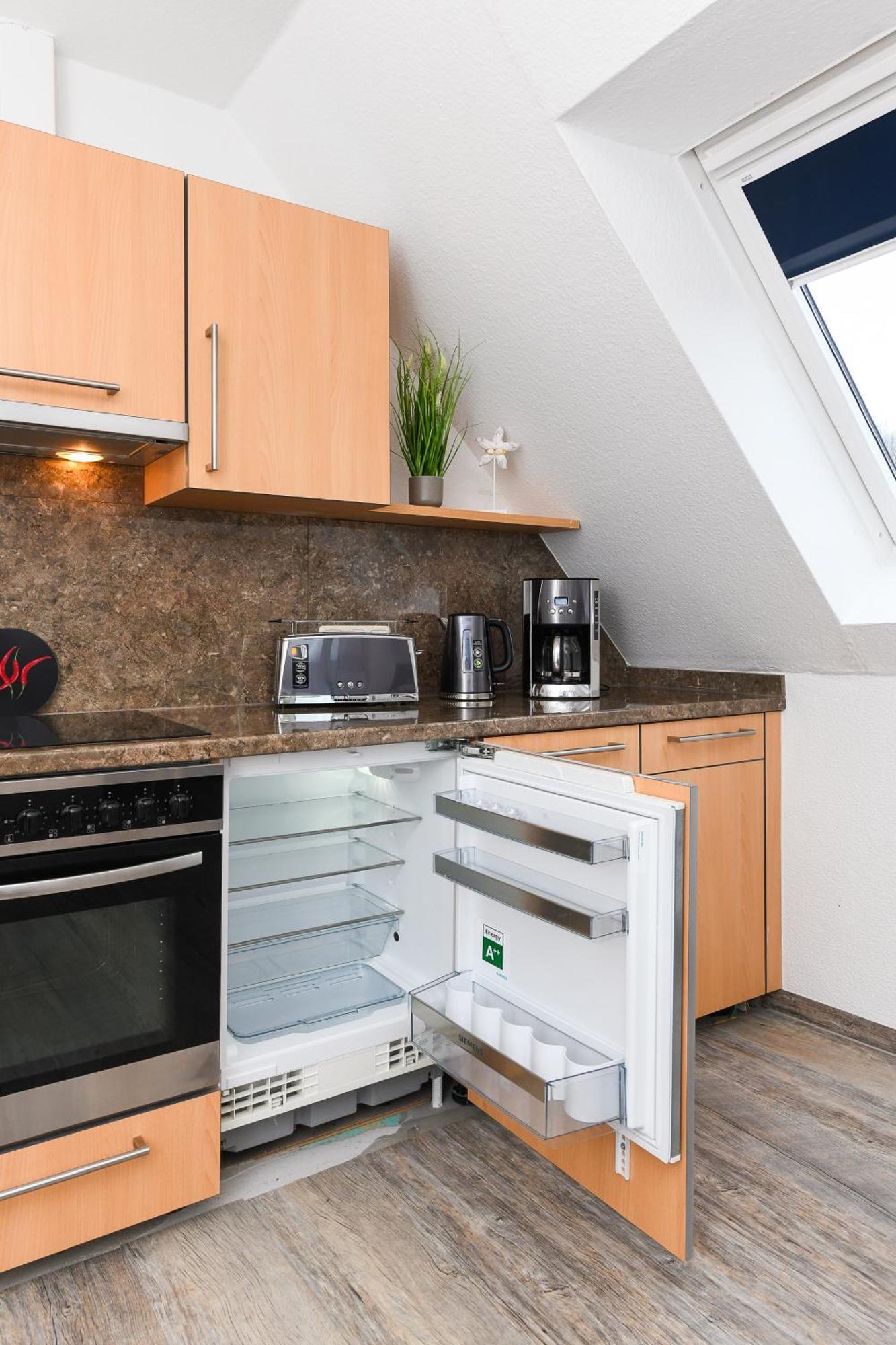 Haus Strandkorb Mit Fruehstuecksoption เบนซาซิเออ ภายนอก รูปภาพ