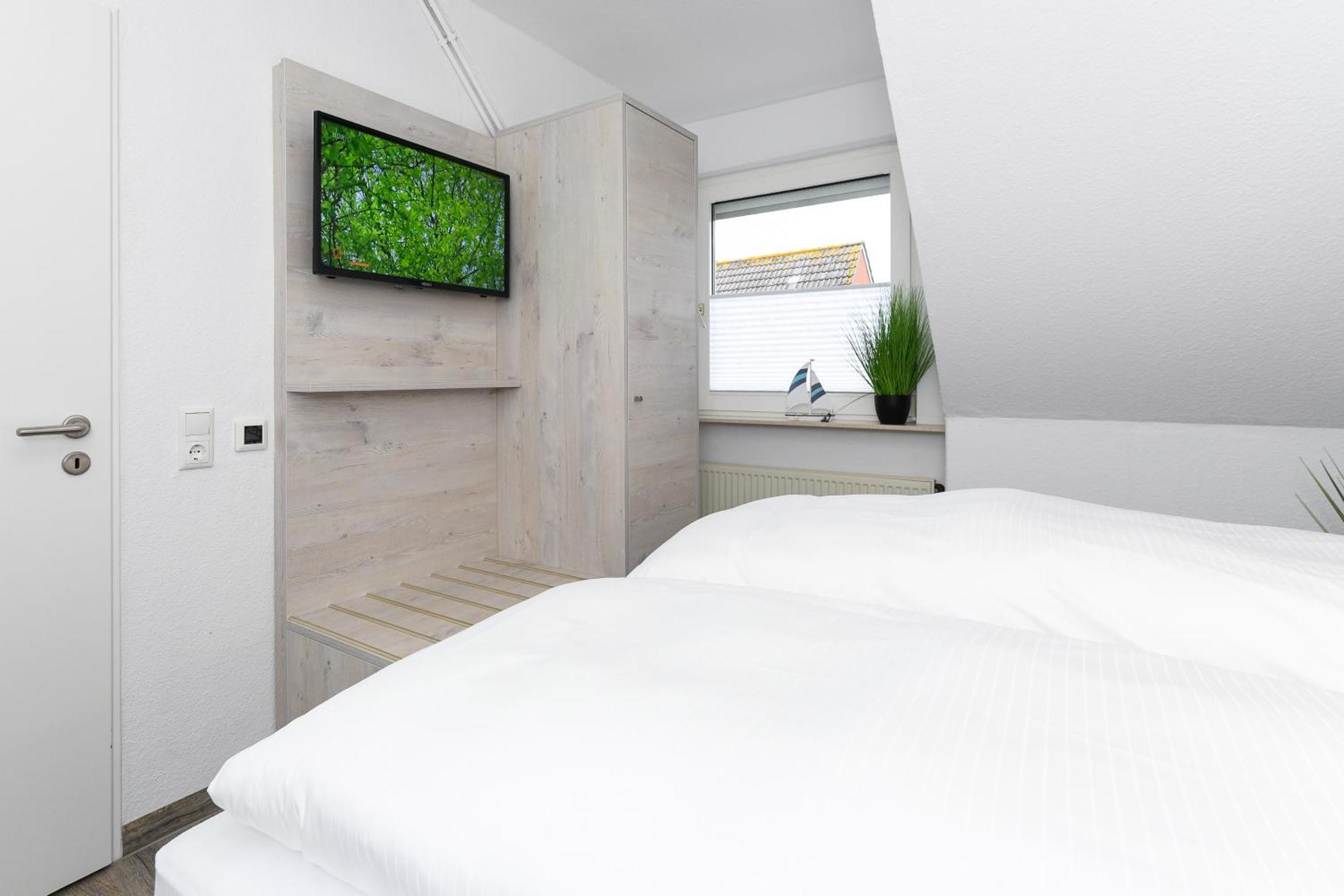 Haus Strandkorb Mit Fruehstuecksoption เบนซาซิเออ ภายนอก รูปภาพ