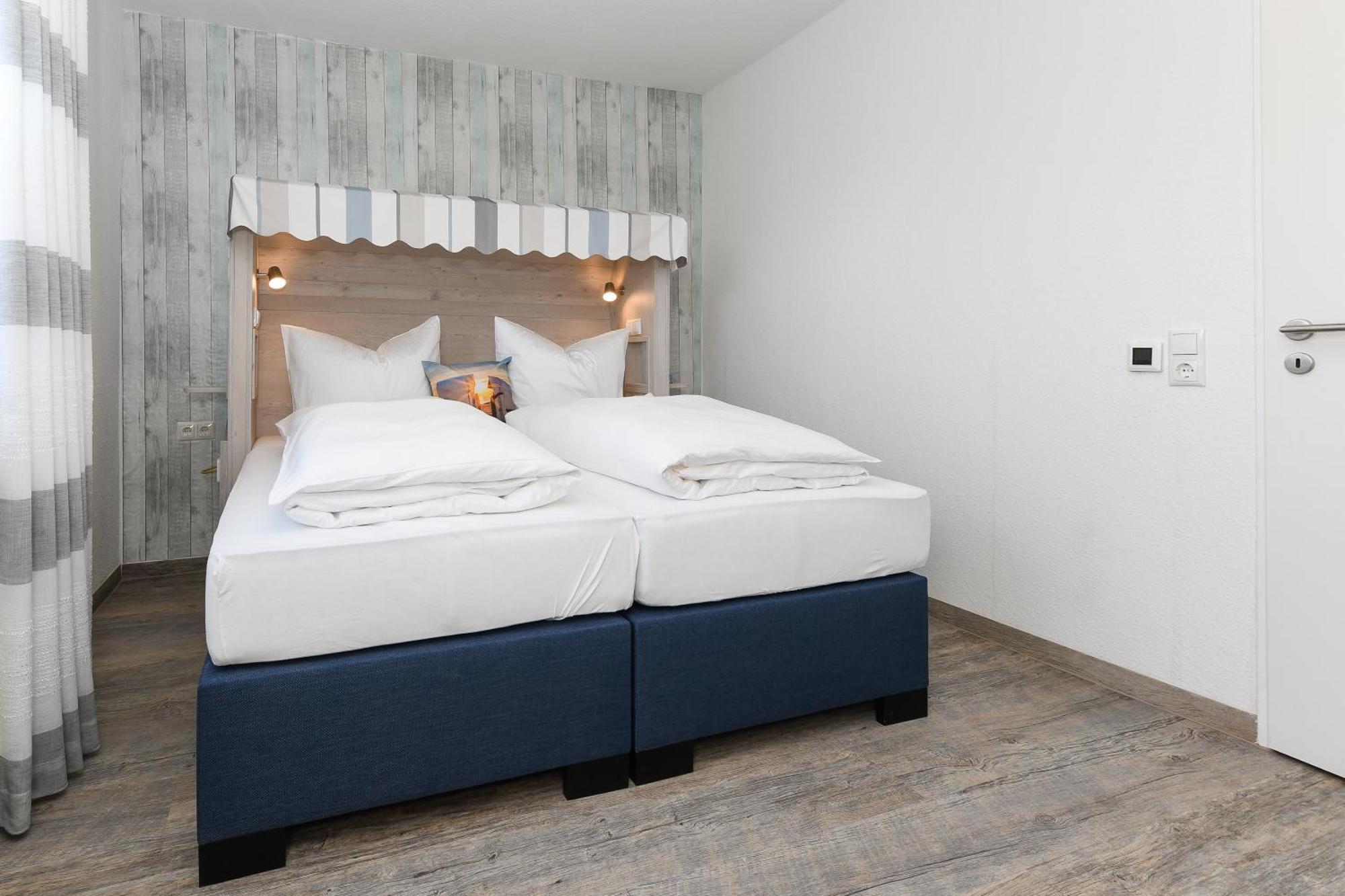 Haus Strandkorb Mit Fruehstuecksoption เบนซาซิเออ ภายนอก รูปภาพ