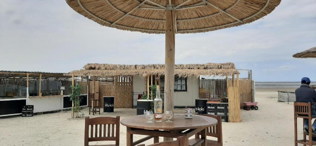 Haus Strandkorb Mit Fruehstuecksoption เบนซาซิเออ ภายนอก รูปภาพ